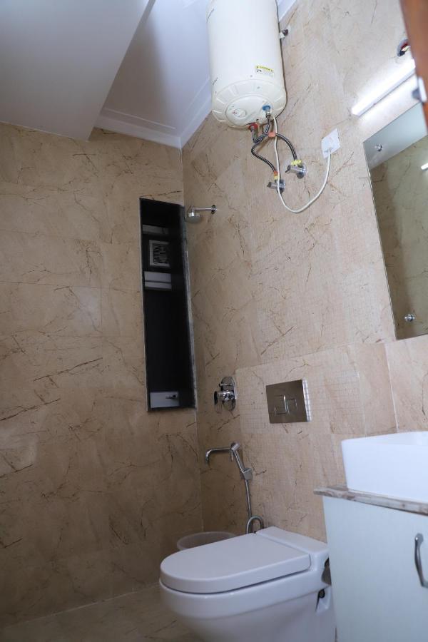 Nirvana Rooms Гургаон Екстериор снимка